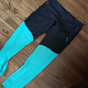 Virus compression leggings